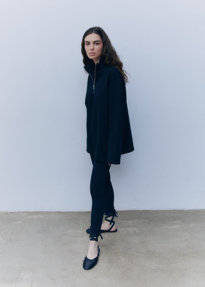 Ivonna Sweatshirt Black