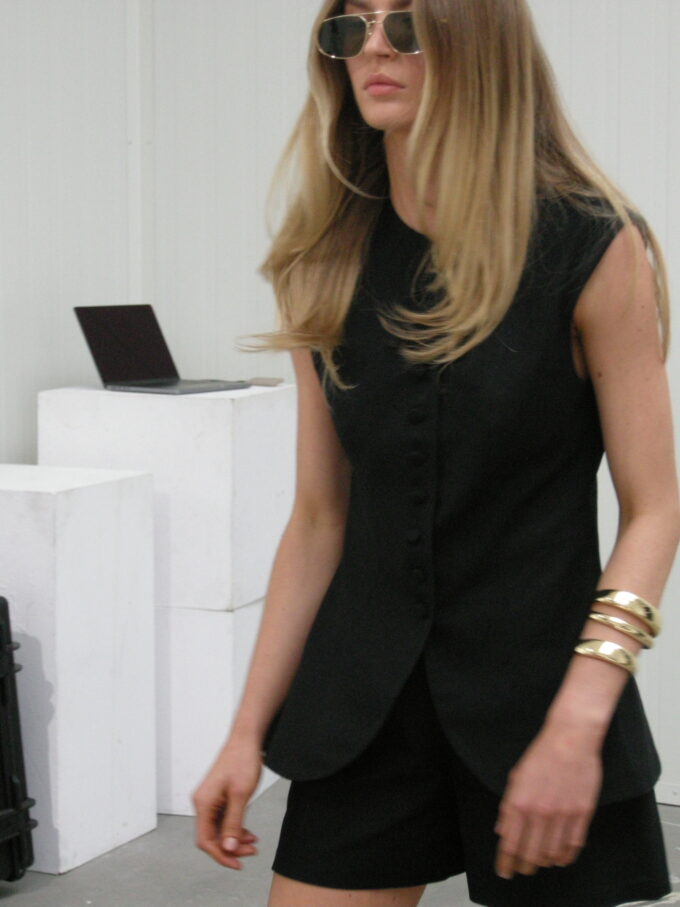 Mona Linen Shorts Black