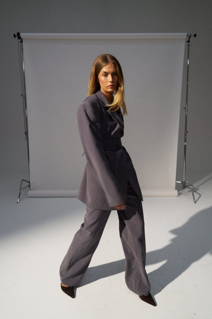 Nancy Low Rise Trousers Black