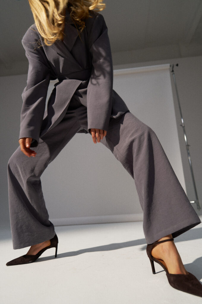 Nancy Low Rise Trousers Black