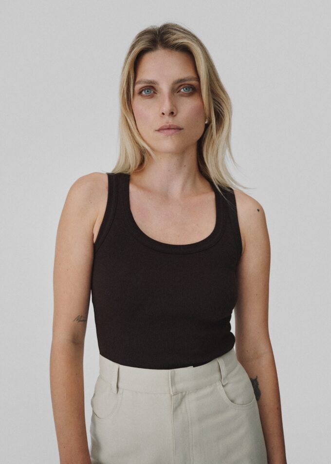 Sloane Brown Ribbed Top