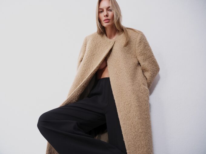 Arke Camel Fur Coat