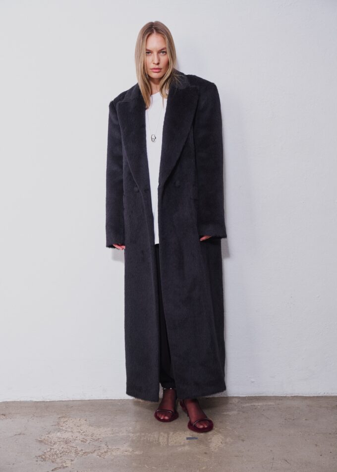 Ruben Black Alpaca Coat