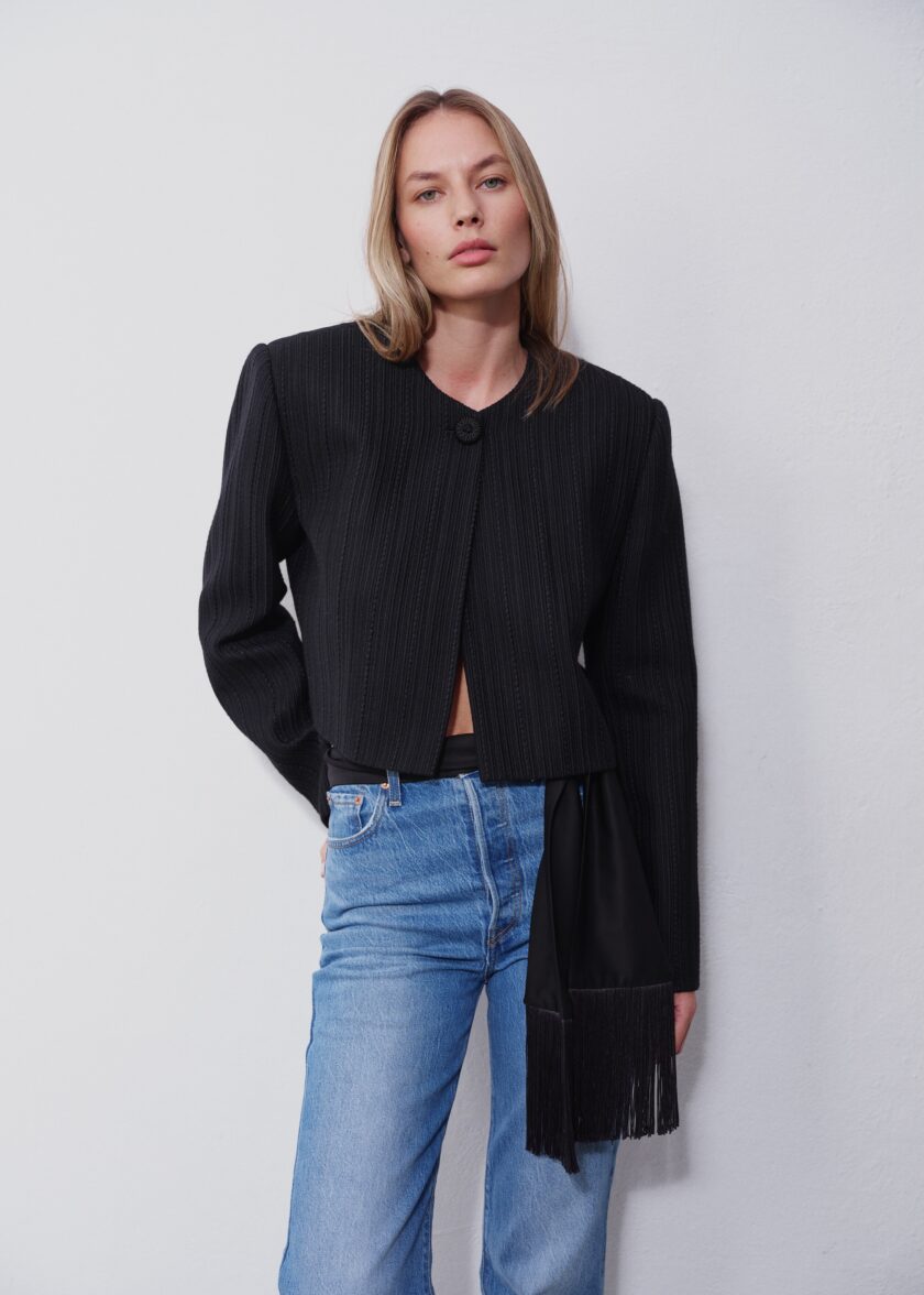 Clara Black Cropped Blazer - obrazek 3