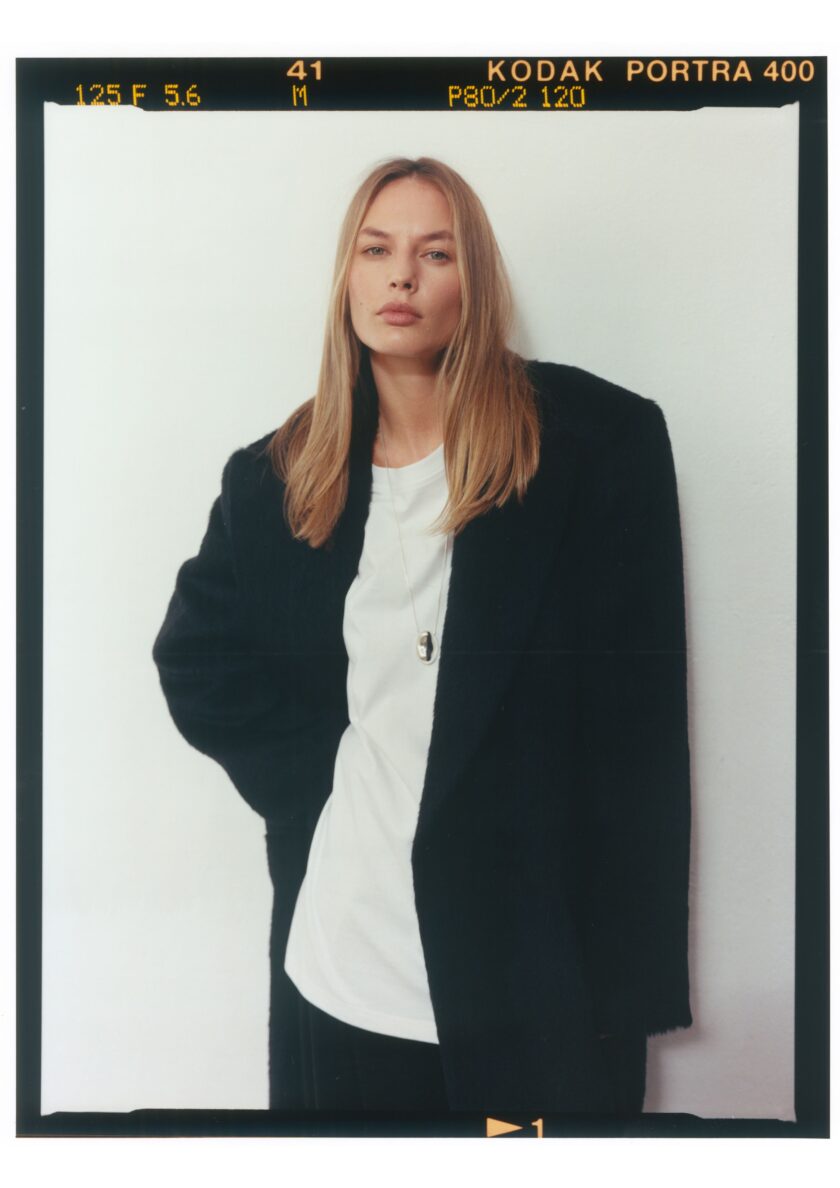 Ruben Black Alpaca Coat - obrazek 8